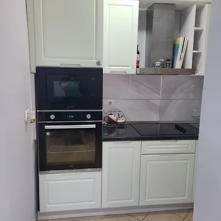 Apartman Bela Tirana